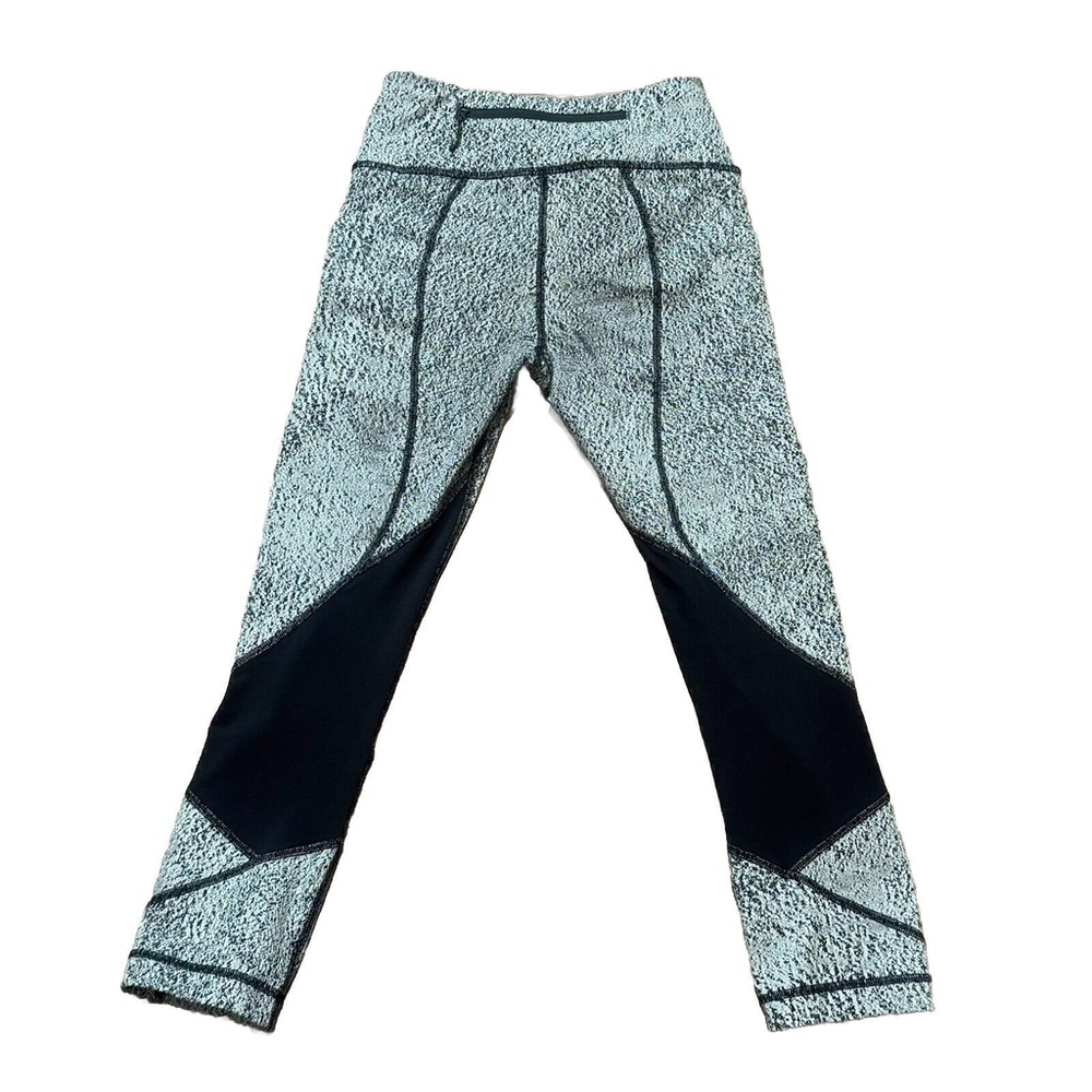 Lululemon Black and White Cropped Leggings Size:4 - Picture 2 of 9